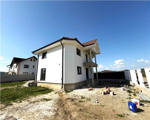 Casa Individuala cu 4 dormitoare, teren 640 mp in Cristian - Sibiu
