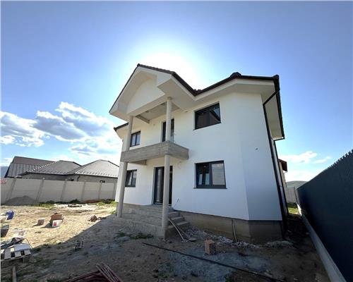 Casa Individuala cu 4 dormitoare, teren 640 mp in Cristian - Sibiu
