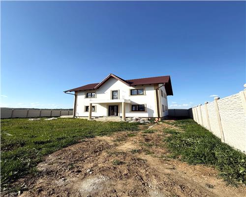 Casa Individuala cu 4 dormitoare, teren 720 mp in Cristian - Sibiu