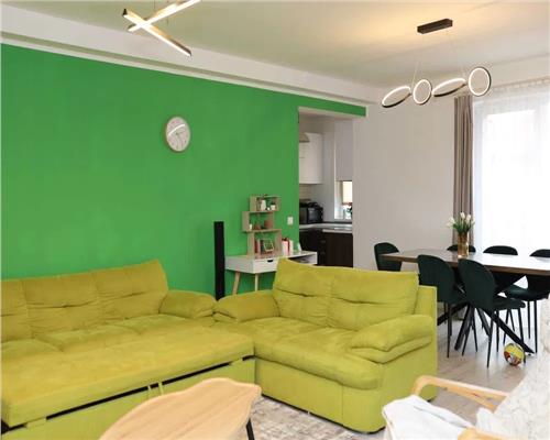 Apartament 3 camere cu balcon zona City Residence