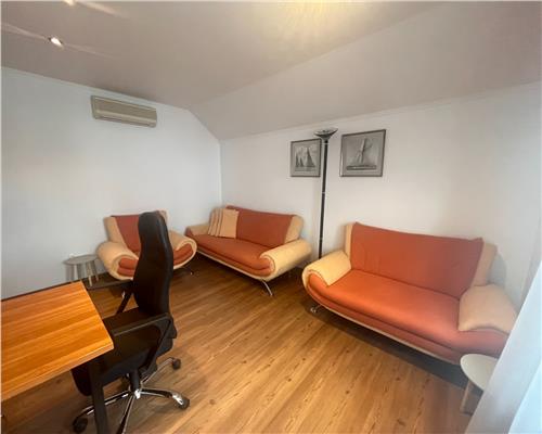 Casa moderna individuala 4 camere 2 bai curte carport auto zona Pictor Brana