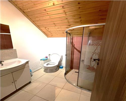 Casa  260 mpu 7 camere 5 bai filigorie teren 500 mp Selimbar