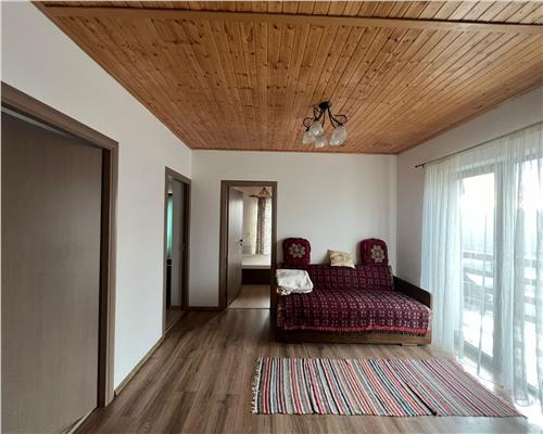 Casa  260 mpu 7 camere 5 bai filigorie teren 500 mp Selimbar