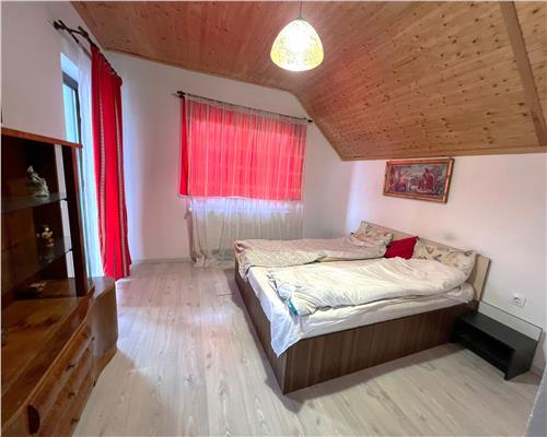 Casa  260 mpu 7 camere 5 bai filigorie teren 500 mp Selimbar