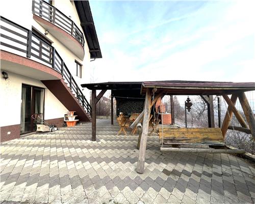 Casa  260 mpu 7 camere 5 bai filigorie teren 500 mp Selimbar