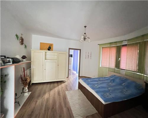 Casa  260 mpu 7 camere 5 bai filigorie teren 500 mp Selimbar