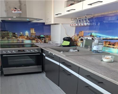 Studio modern 38.5 mpu balcon inchis si pivnita in Lazaret