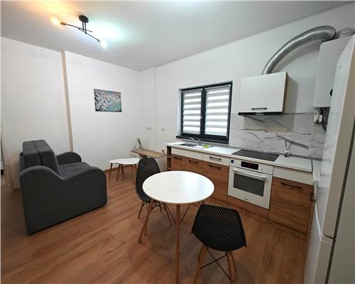 Apartament 2 camere cu balcon in zona Garden City