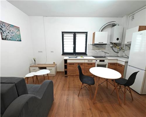 Apartament 2 camere cu balcon in zona Garden City