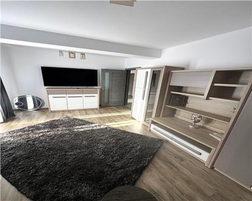 Apartament Modern 2 camere balcon si parcare zona Doamna Stanca
