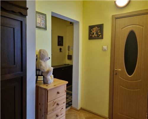 Apartament cu 3 camere 2 bai si 2 balcoane in zona Rahovei