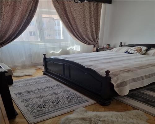 Apartament cu 3 camere 2 bai si 2 balcoane in zona Rahovei