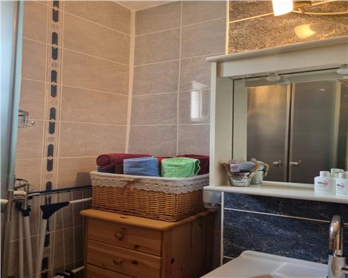Apartament cu 3 camere 2 bai si 2 balcoane in zona Rahovei