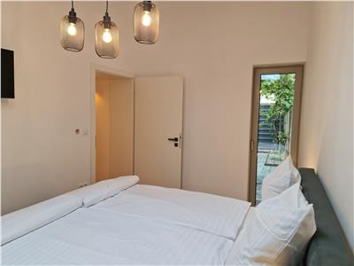 Casa noua cu 3 camere 2 bai si dressing zona Centrala