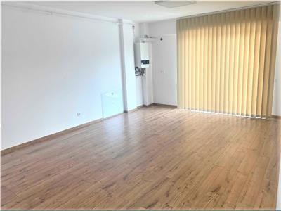 Spatiu de birouri cu 3 camere balcon si 2 parcari
