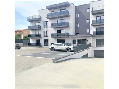 Spatiu de birouri cu 3 camere balcon si 2 parcari