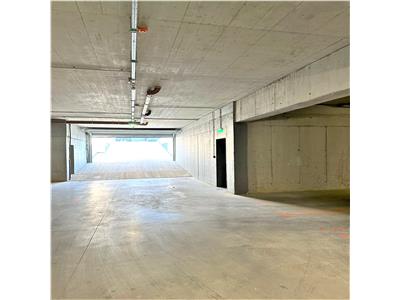 Spatiu de birouri cu 3 camere balcon si 2 parcari