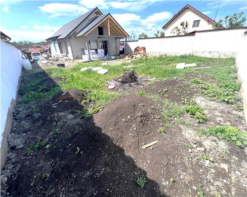 Casa individuala 4 camere 2 bai teren 500 mp la 8 km de Sibiu
