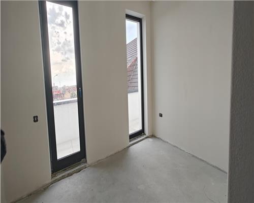 Spatiu comercial  la casa 100 mp pe Soseaua Alba Iulia