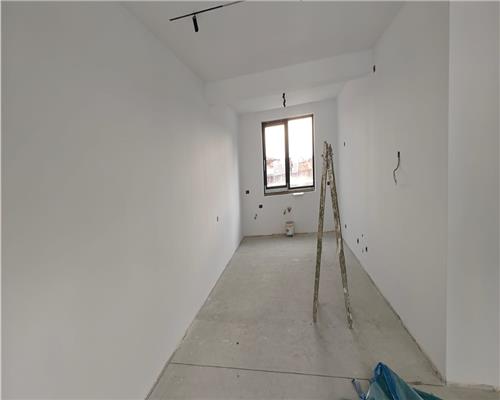 Spatiu comercial  la casa 100 mp pe Soseaua Alba Iulia