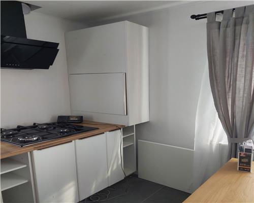 Casa cu 4 camere in zona Turnisor