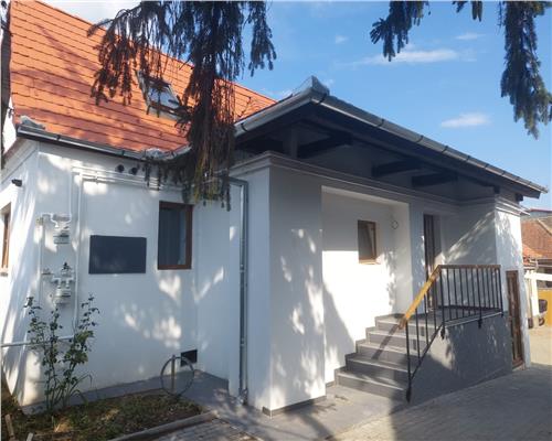 Casa cu 4 camere in zona Turnisor