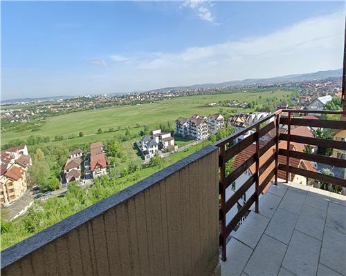 Apartament  4 camere 2 bai si loc parcare zona Valea Aurie