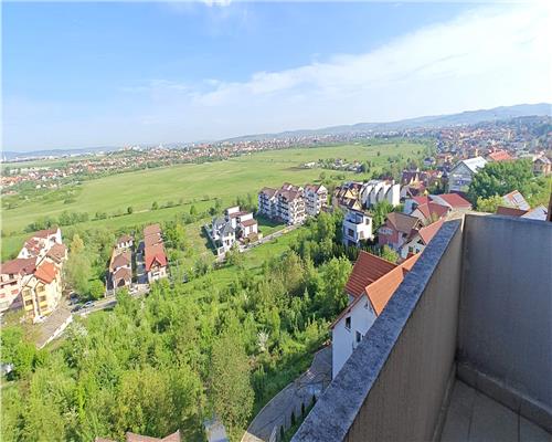 Apartament  4 camere 2 bai si loc parcare zona Valea Aurie