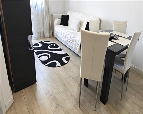 Apartament  4 camere 2 bai si loc parcare zona Valea Aurie