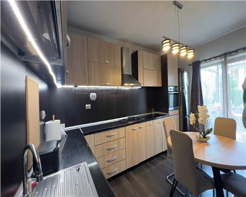 Casa de tip duplex cu 4 camere in zona Selimbar