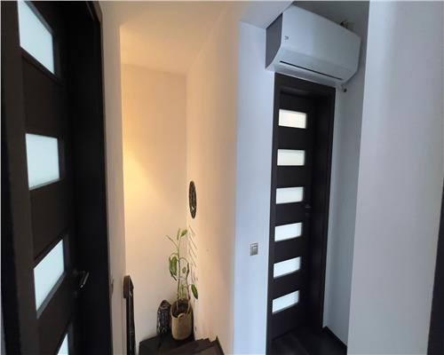 Casa de tip duplex cu 4 camere in zona Selimbar