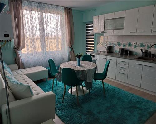Apartament nou cu 3 camere si balcon in zona Doamna Stanca
