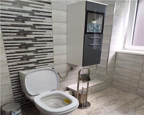 Apartament nou cu 3 camere si balcon in zona Doamna Stanca