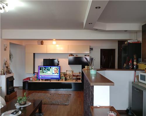 Apartament 2 camere cu balcon in zona Turnisor