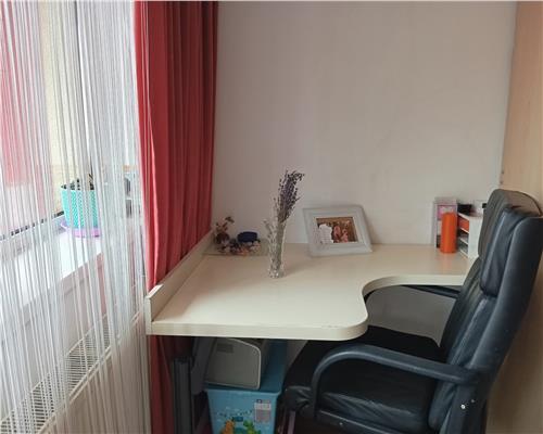 Apartament 2 camere cu balcon in zona Turnisor