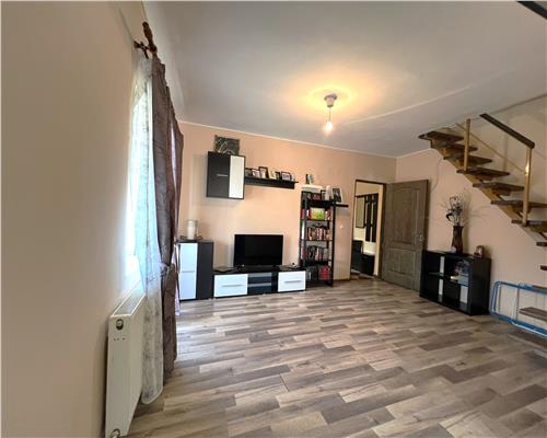 Apartament cu 3 dormitoare 89 mp utili intabulati si balcon in Vasile Aaron