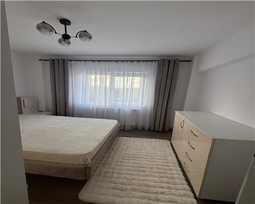 Apartament modern 2 camere si balcon generos in Strand