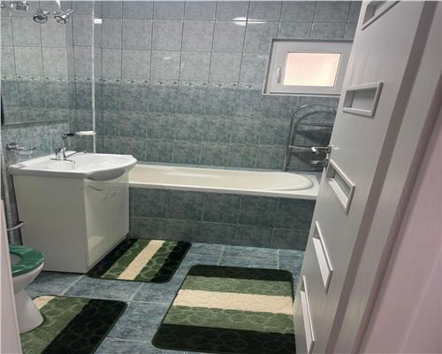 Apartament modern 2 camere si balcon generos in Strand