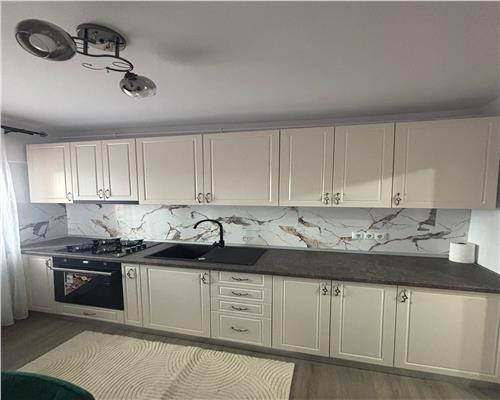 Apartament modern 2 camere si balcon generos in Strand