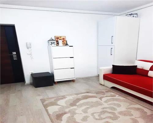 Apartament cu 2 camere balcon si parcare pe Calea Surii Mici