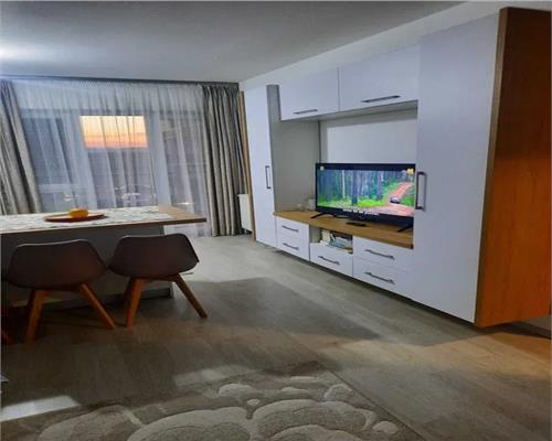 Apartament cu 2 camere balcon si parcare pe Calea Surii Mici