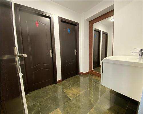 Spatiu comercial 3 camere 70 mpu in zona Centru