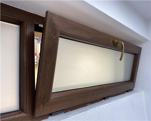 Spatiu comercial 3 camere 70 mpu in zona Centru