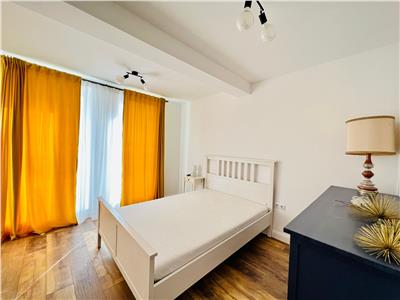 Casa noua 4 camere 3 bai 2 terase 2 parcari si curte in zona industriala