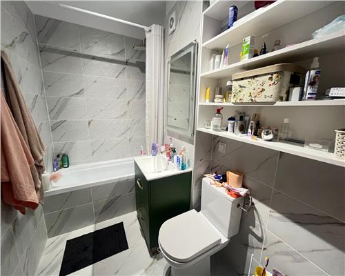 Penthouse de lux 3 camere 2 bai 92 mp terasa in Turnisor