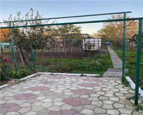 Casa cu 4 camere 2 bai teren 823 mp si foisor in zona Tuzla