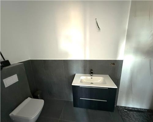 Apartament nou mobilat cu 3 camere 2 balcoane parcare Sibiu