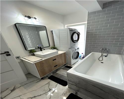 Apartament 3 camere loc parcare zona Selimbar