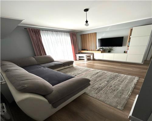Apartament 3 camere loc parcare zona Selimbar