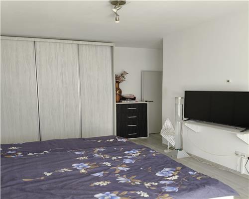 Apartament cu 4 camere 3 bai 2 terase si parcare in Arhitectilor